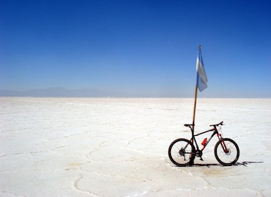 Salinas grandes by bike with lunch