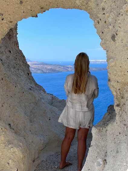 Picture 3 for Activity Around Santorini: Island Tour & Oia town