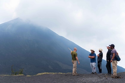 Antigua & Guatemala: Pacaya Volcano Hike & Picnic Adventure