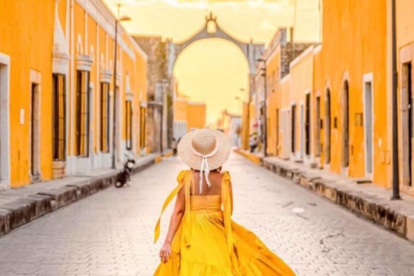 Picture 3 for Activity Private Tour Izamal, Ruins & Mayan handcraft workshop