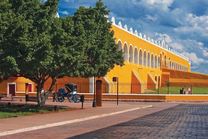Picture 1 for Activity Private Tour Izamal, Ruins & Mayan handcraft workshop