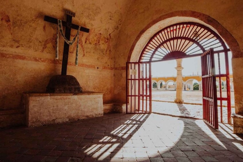 Picture 10 for Activity Private Tour Izamal, Ruins & Mayan handcraft workshop