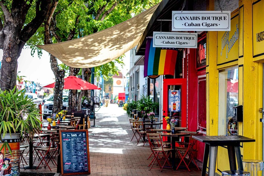 Picture 5 for Activity Miami: Little Havana Wow Walking Tour - Small Group Size