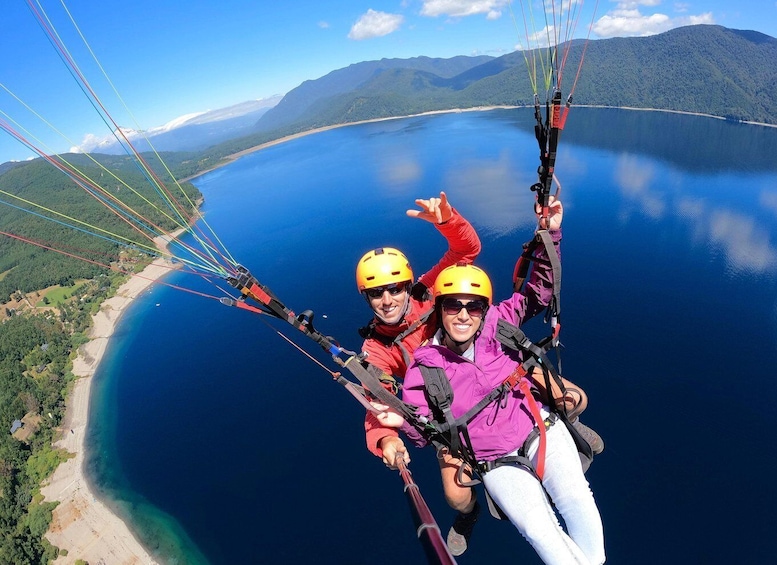 Picture 4 for Activity Huerquehue Park from the air with a Paragliding champion