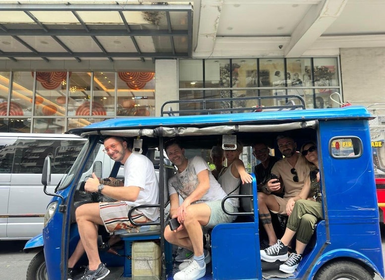 Picture 3 for Activity Manila: Guided Tuk Tuk Ride