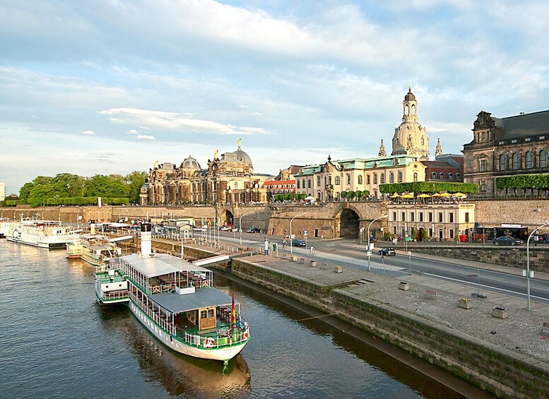 Picture 14 for Activity Dresden: Guided City Walk with a Cup of Coffee