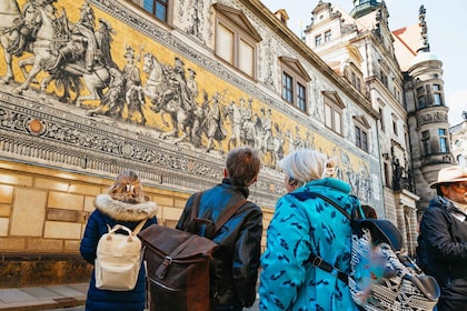 Dresden: Guided City Walk with a Cup of Coffee