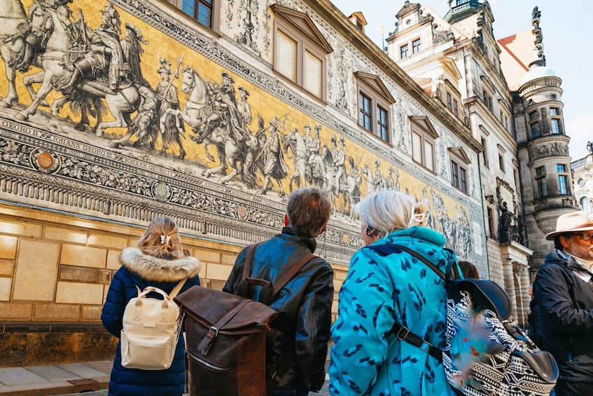 Dresden: Guided City Walk with a Cup of Coffee