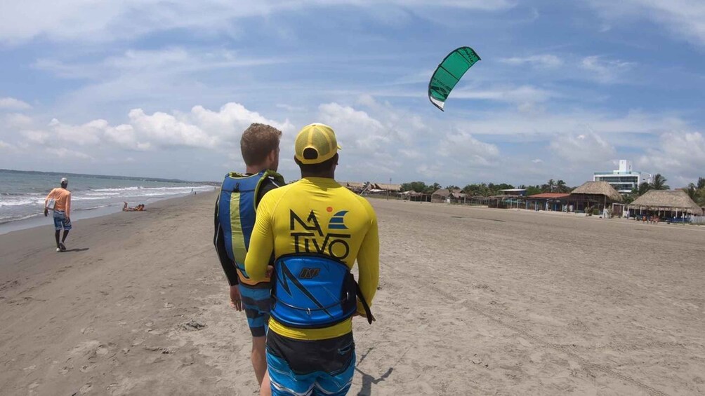 Picture 4 for Activity Cartagena: Private Kitesurfing Classes