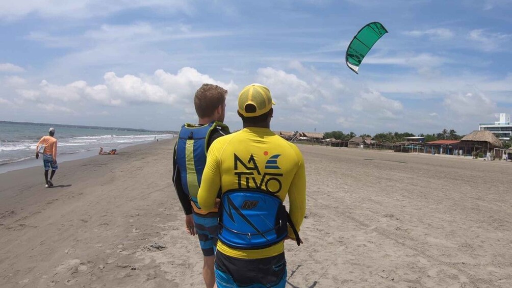 Picture 4 for Activity Cartagena: Private Kitesurfing Classes