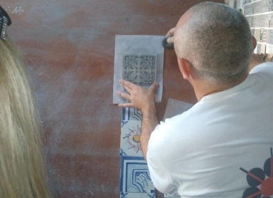 Portuguese Tiles and Wine History - Private Tour
