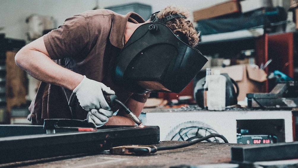 Welding course in the Kliemannsland: art welding