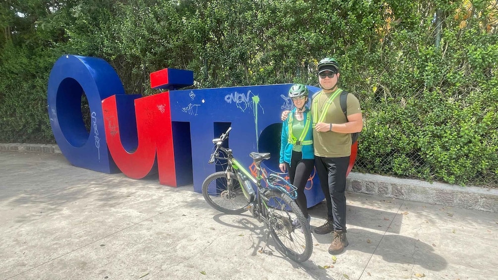 Picture 2 for Activity Ebikecitytour Quito with our ebike we go everywhere