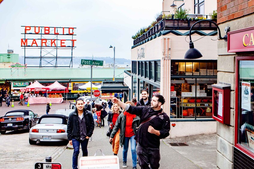 Picture 1 for Activity Coffee Crawl & VIP Morning in Pike Place Market