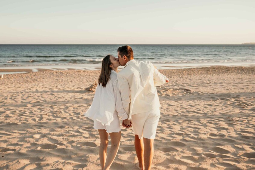 Picture 1 for Activity Algarve: Photoshoot for couple, family, portrait