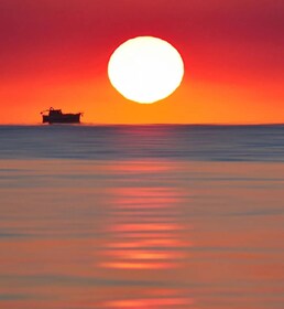 Sunset Panoramic Boat Tour Experience