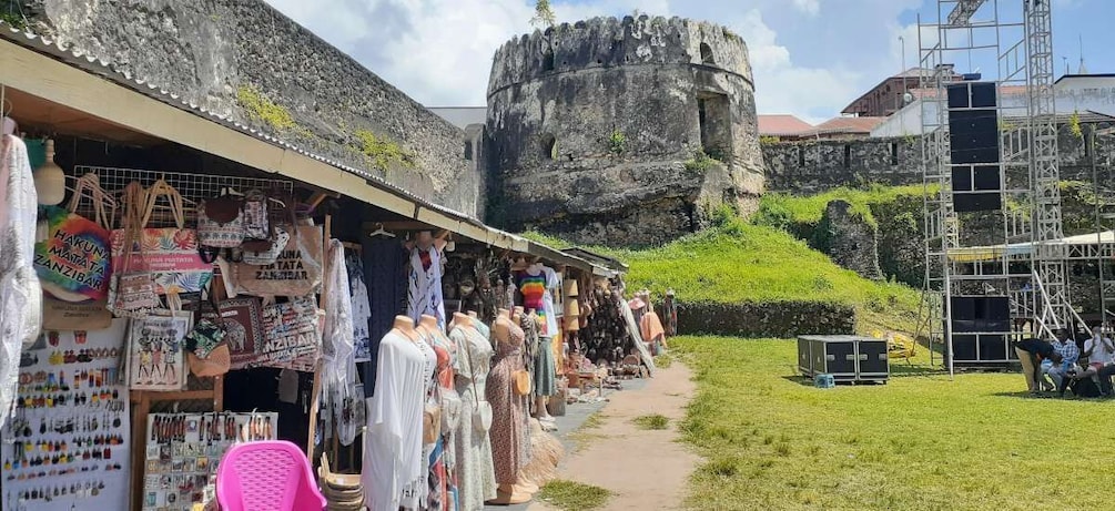Zanzibar: Spice Tour,Stone Town Tour & Prison Island