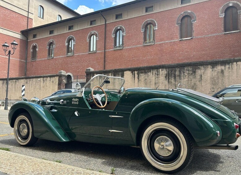 Picture 7 for Activity Milan: City Highlights Private Tour by Vintage Car