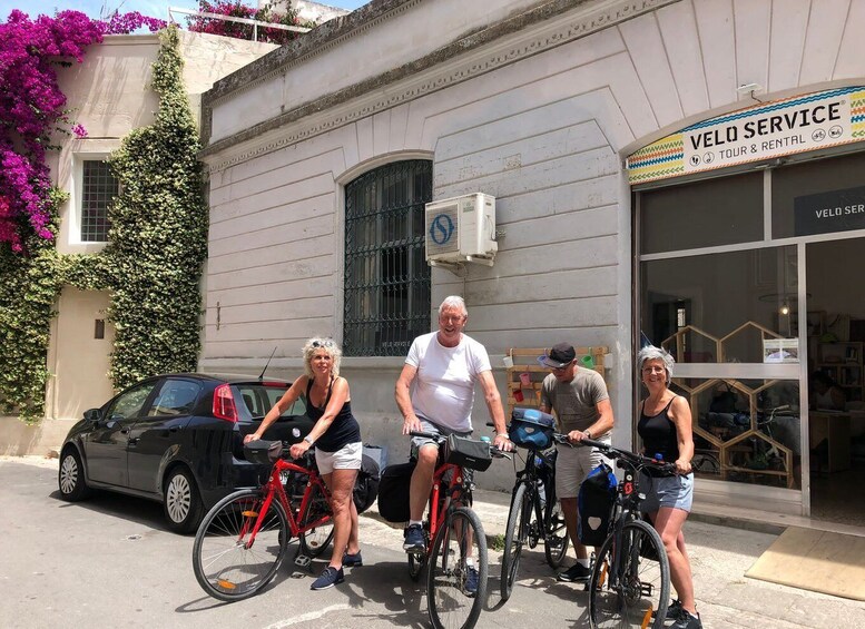 Picture 1 for Activity Lecce: City Highlights Guided Tour by Bike