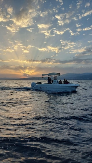 Picture 4 for Activity Granada: Speed Boat Ride