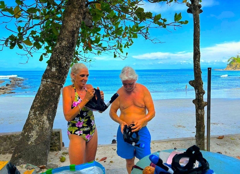 Picture 4 for Activity Playa Mantas: Morning Guided Snorkeling Tour Near Jaco Beach