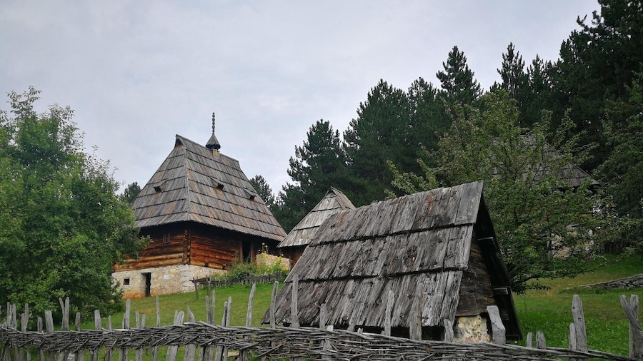 Zlatibor tour - Gold gondola, Stopic cave, Sirogojno & falls