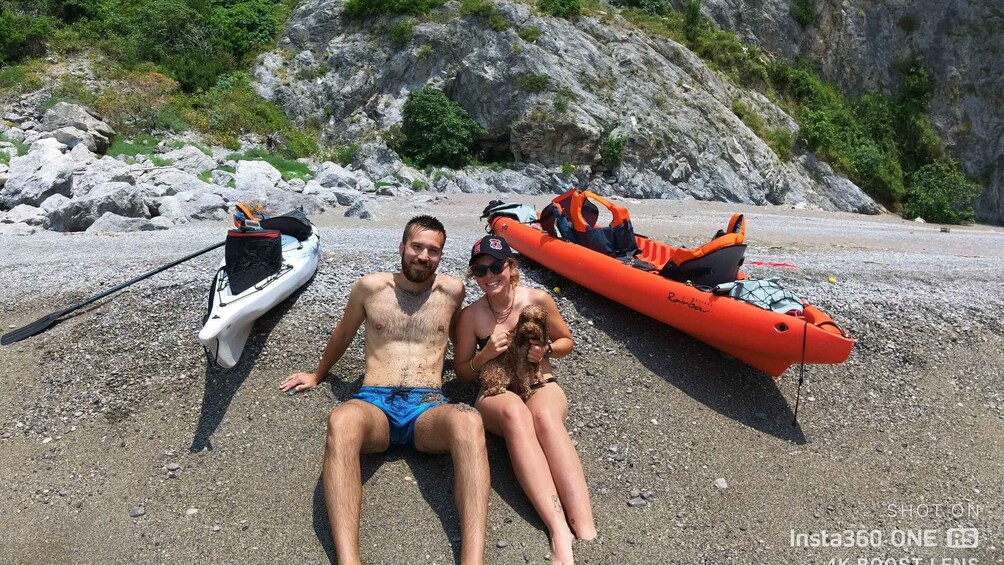 Picture 2 for Activity Amalfi Coast: Kayak Tour to Pandora Cave with Aperitif