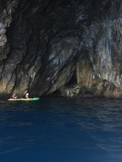 Picture 9 for Activity Amalfi Coast: Kayak Tour to Pandora Cave with Aperitif