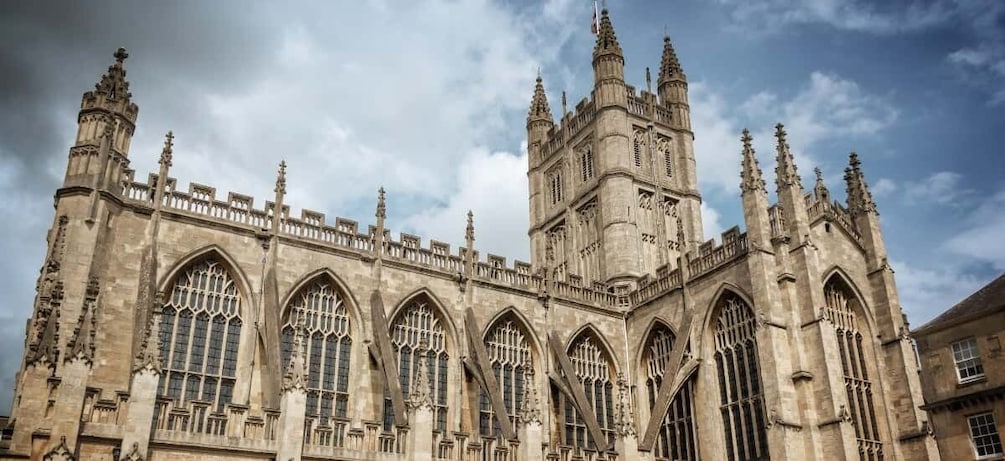 Bath : 2 Hour Historic Walking Tour With An App