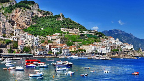 Depuis Naples : La côte amalfitaine en voiture et en bateau excursion