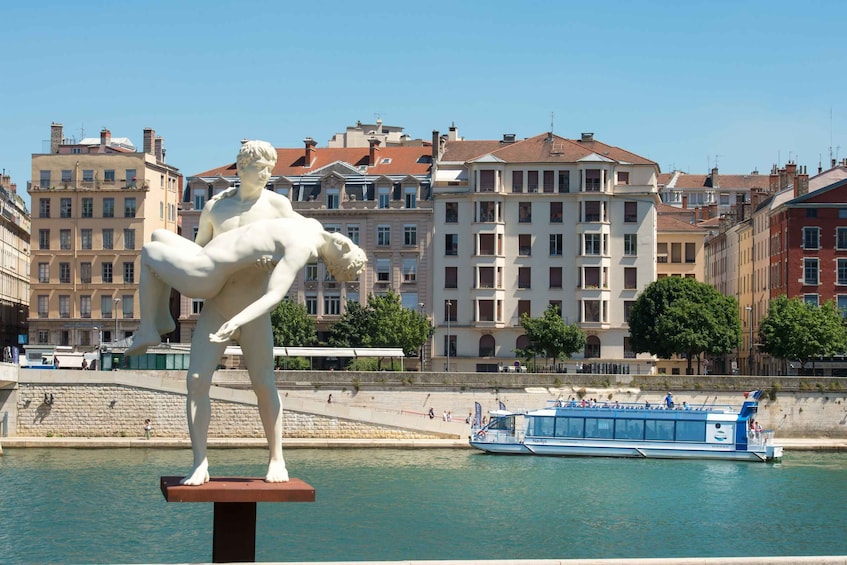 Picture 5 for Activity Lyon: Guided Sightseeing Cruise