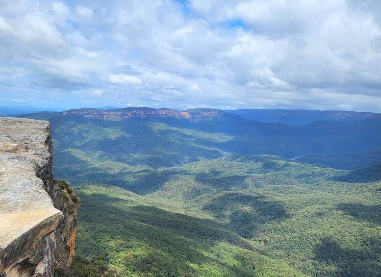 Picture 5 for Activity From Sydney: Blue Mountains Tour with Waterfall Walk & Lunch