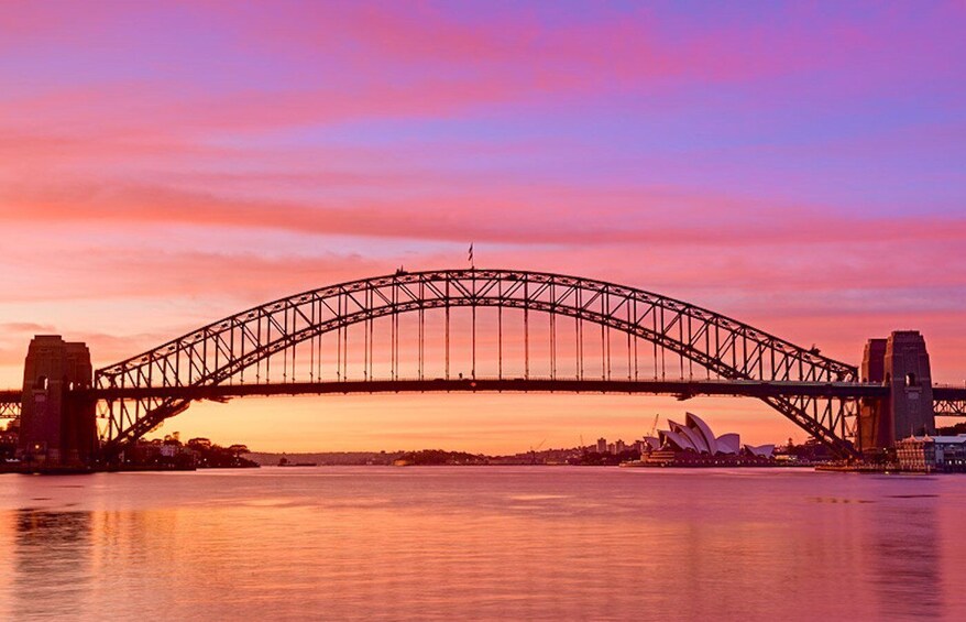 Sydney: Romantic Valentine's Day Sunset Cruise