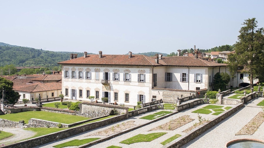 Casalzuigno: Villa della Porta Bozzolo