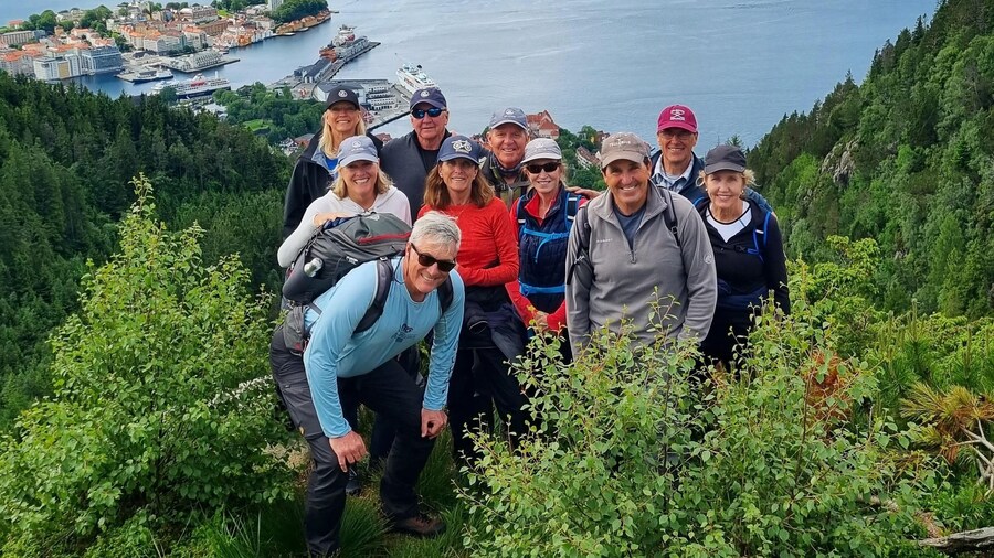 Bergen: Mountain hike on top of Bergen - Public tour