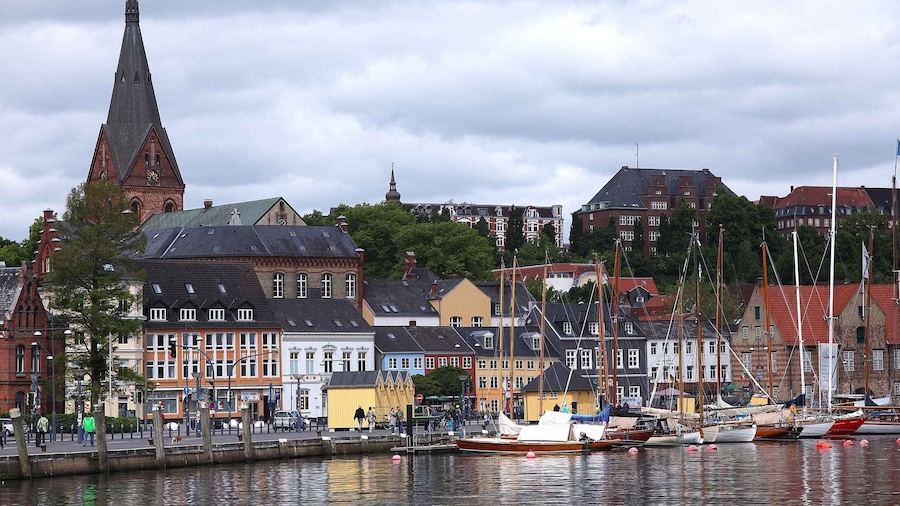 Flensburg: Private Guided Walking Tour