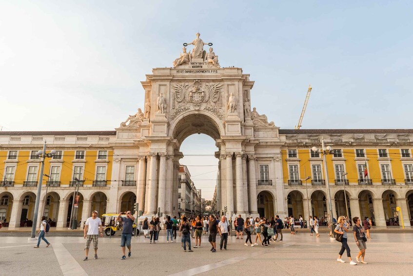 Picture 14 for Activity Lisbon: Rua Augusta Arch Admission Ticket