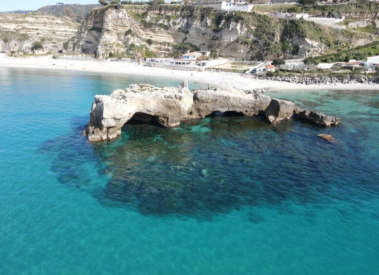 Picture 13 for Activity Tropea: tour in barca al tramonto con aperitivo