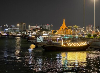 Doha: Night City Tour including Traditional dhow boat Ride