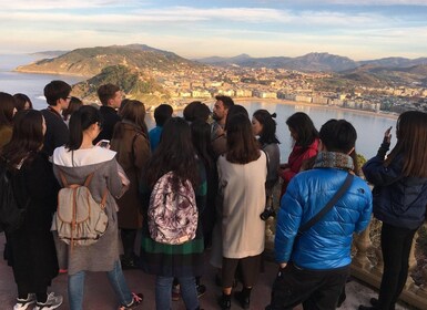 Saint-Sébastien : Club de cuisine basque local célèbre Repas privé