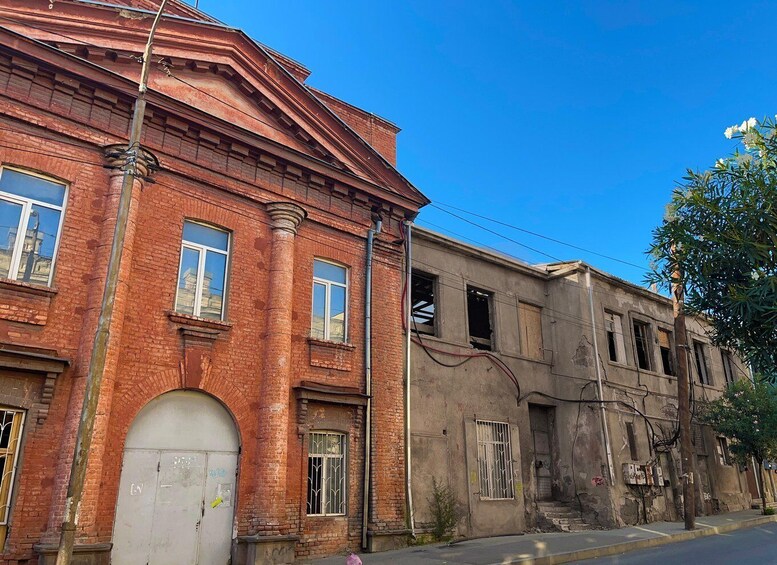 Picture 5 for Activity Tbilisi: Hidden Backyards Guided Tour