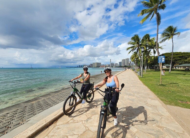 Picture 25 for Activity Oahu: Diamond Head E-bike Scenic Ride