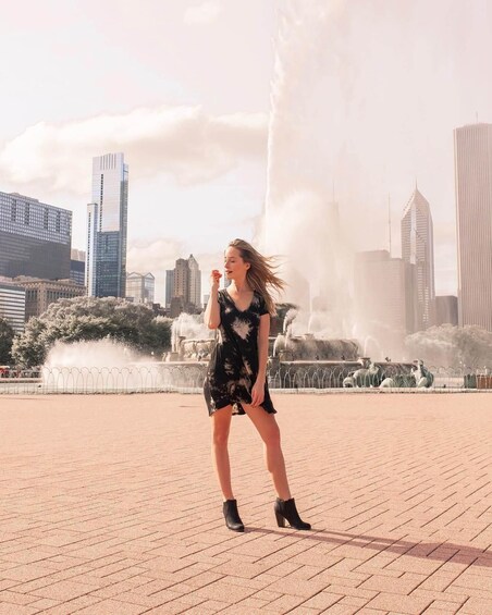 Picture 1 for Activity Chicago Instagram Tour: The Most Famous Spots
