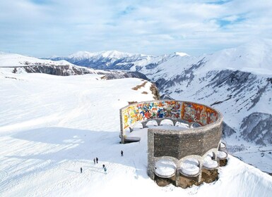 From Tbilisi: Guided Day Trip to Ananuri, Gudauri, & Kazbegi