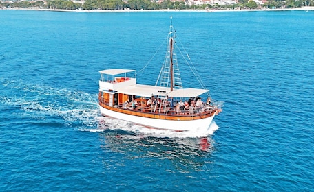 Fažana: Brijuni Islands Cruise with Peacock Island Stop