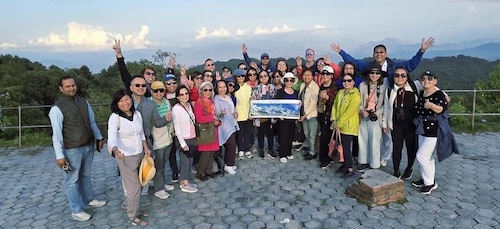 Nagarkot Sunrise Dengan Changu Narayan dan Tur Hari Bhaktapur