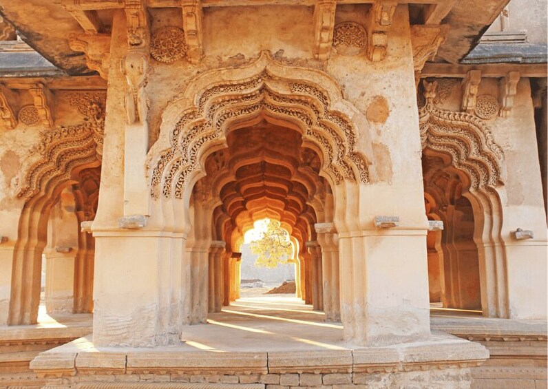 Walk through the time in Hampi (2 Hours Guided Walking Tour)