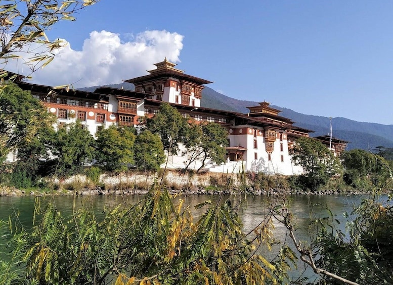 Bhutan Luxury Tour- 5 Days