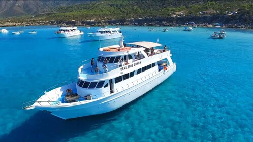 Jeep & Boat: 4x4 Tour + Boat to Blue Lagoon