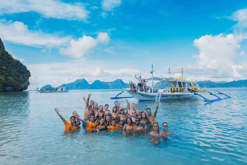 Picture 1 for Activity El Nido Social Island Hopping Tour A w/ Lunch & Photographer
